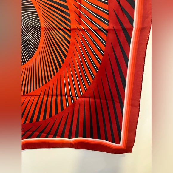 Vintage Patricia Dumont Scarf - Picture 3 of 6